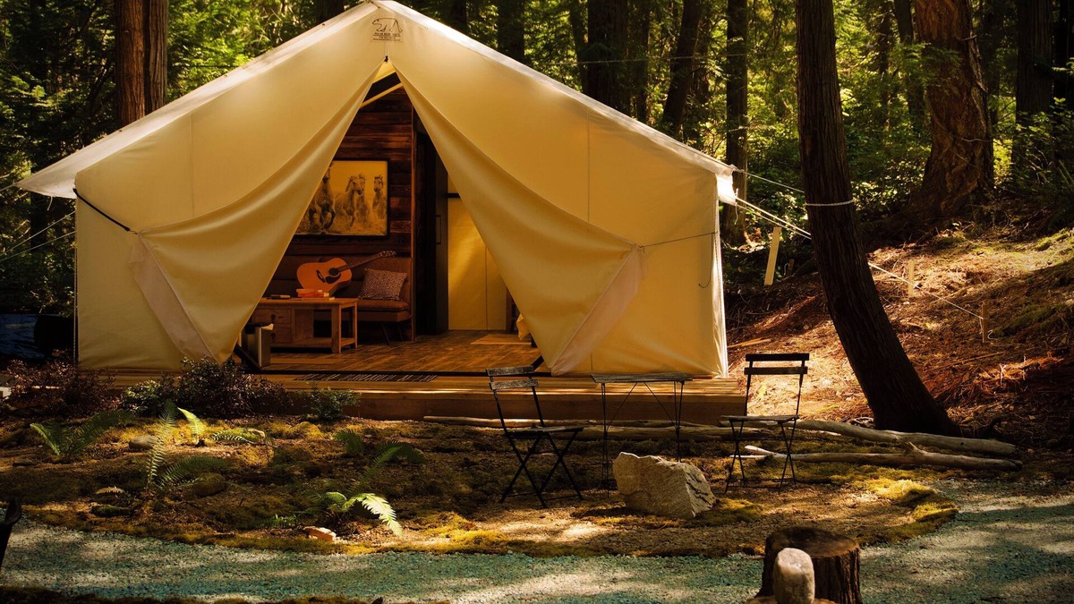 Mayne Island RV Rental | Enchanting Wall Tent