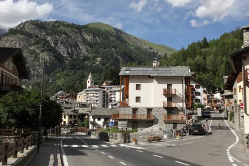 Courmayeur Apartment | Enclos de Moro - Apartments Berthod
