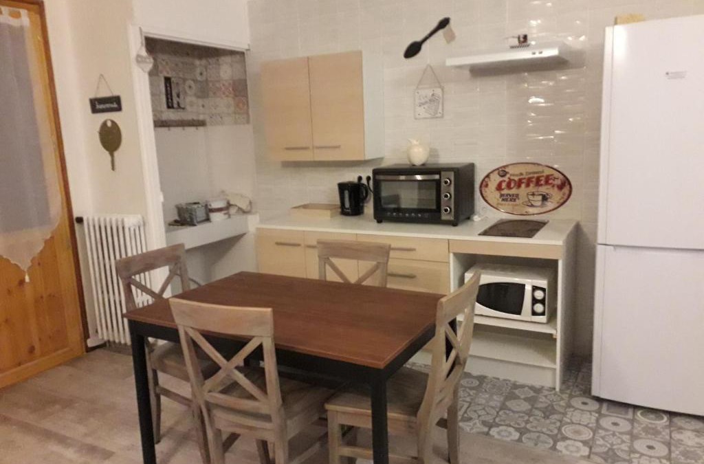 Aigueblanche Apartment | Enclos savoyard Appartement meublé 1chambre 1 canapé lits 3personnes