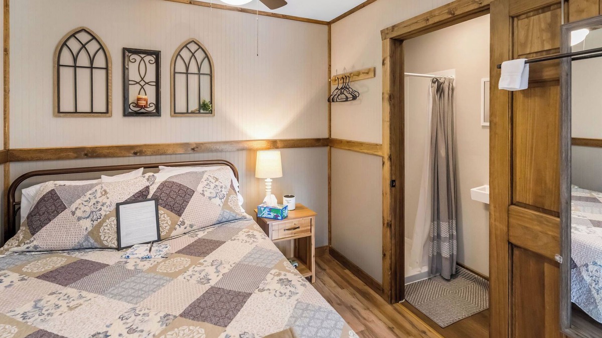 Moravian Falls Cabin | Encounter the Glory Cabin 2 in the heart of Moravian Falls, NC