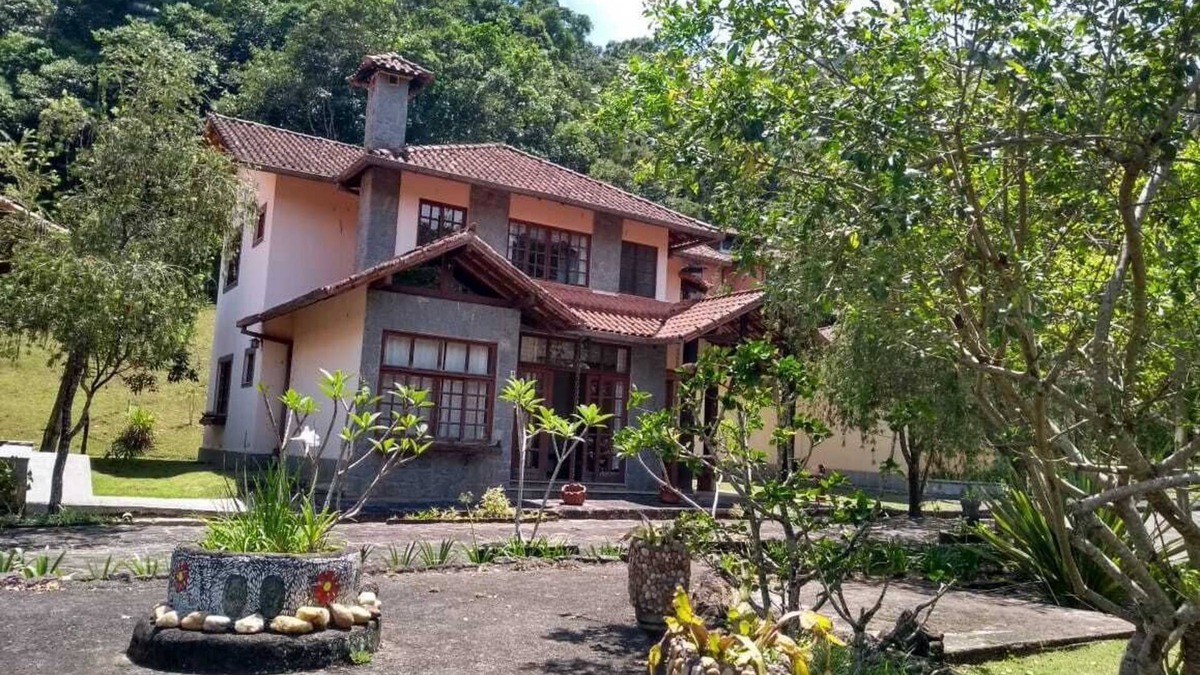 Teresopolis House | Encounter with nature - 3 SUITES COUPLE AND 2 BEDROOMS WITH BATHROOM