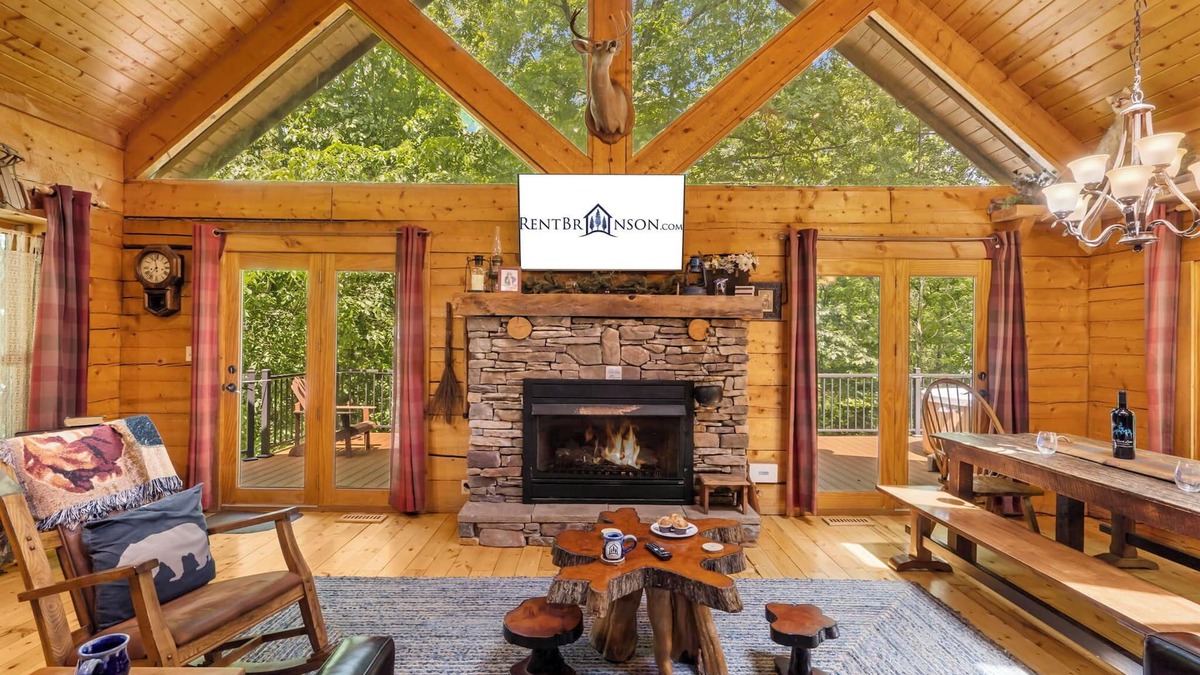 Blue Eye Cabin | Engleman Spruce Cabin - Game Room, Private, Community Pool, Car Charger