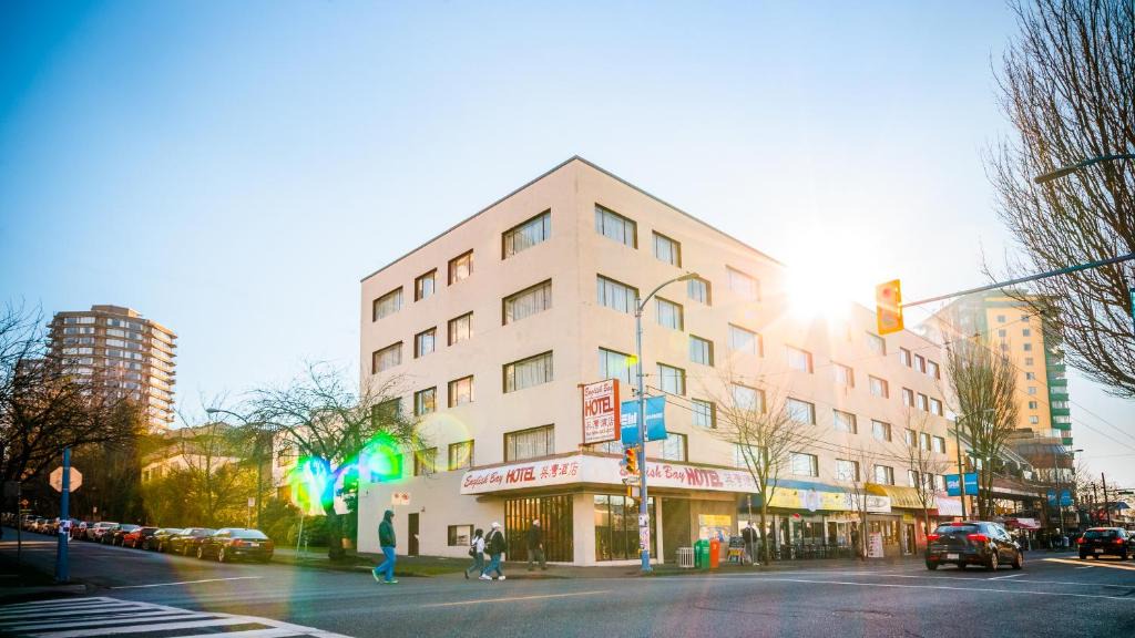 West End Hotel | English Bay Hotel