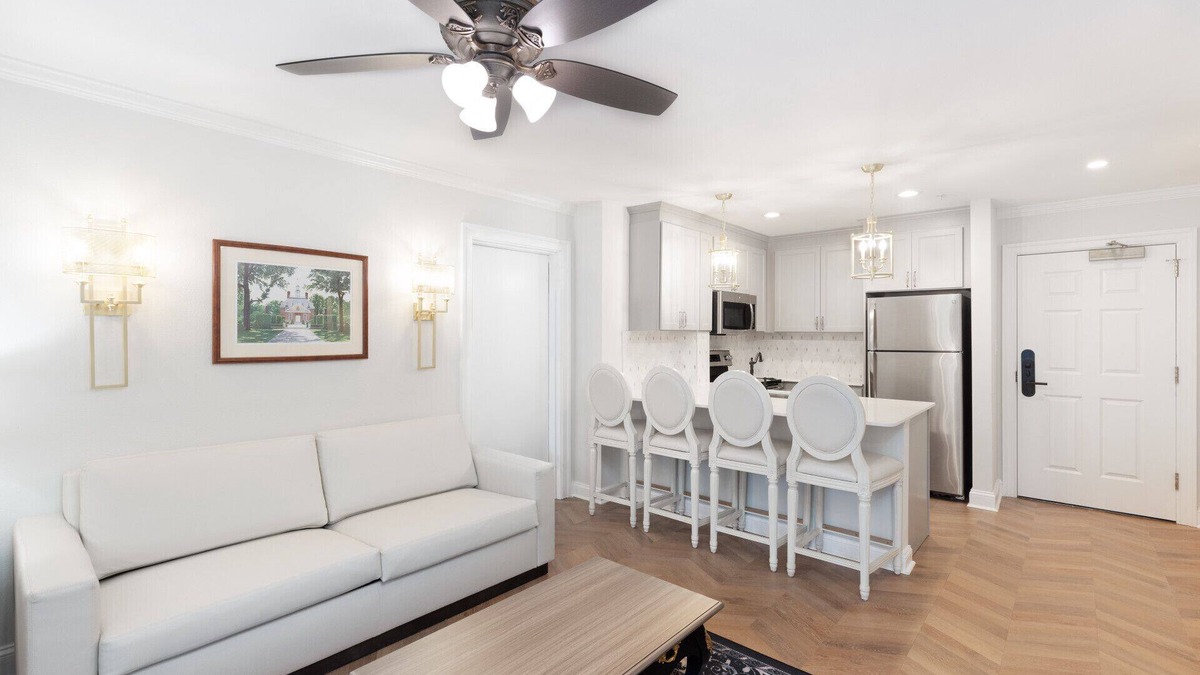 Williamsburg Resort | Enjoy a 2BR luxurious villa @ Williamsburg Westgate Resort.