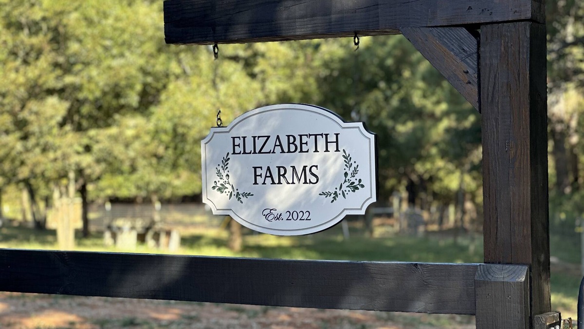 Winder Other | Enjoy a cozy experience at Elizabeth Farms! Close to hiking & equestrian trails.