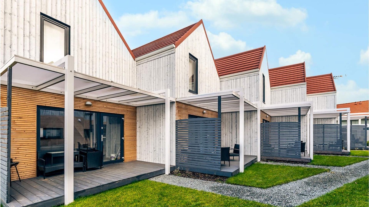 Debki House | Enjoy a dream vacation near the sea in this family-friendly vacation home!