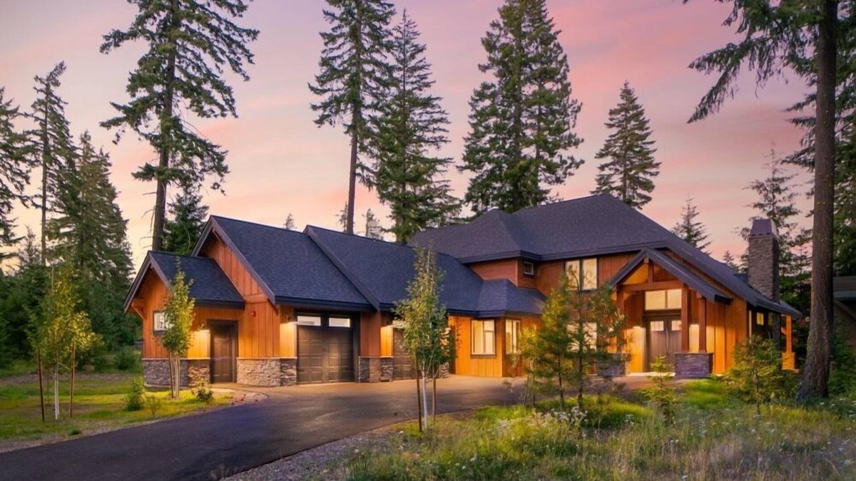 Cle Elum House | Enjoy a Free Luxury Upgrade+Spa+Game Room & Pet Friendly/3Mins Lodge