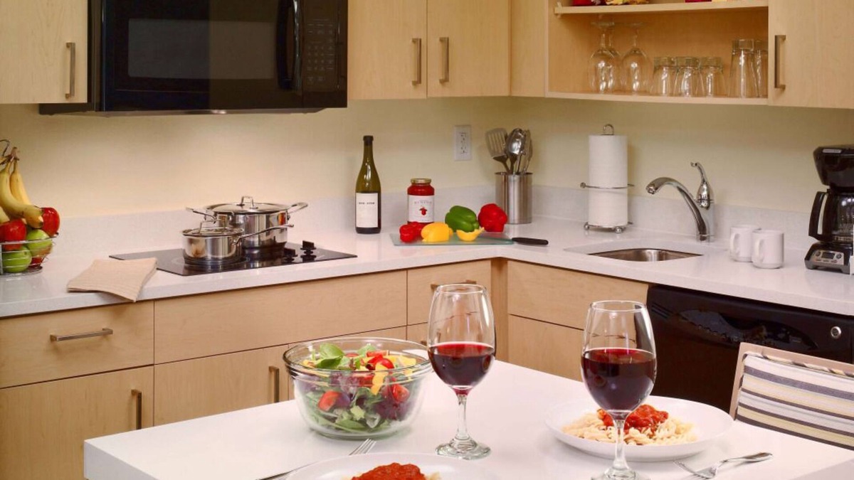 Parsippany House | Enjoy a Hassle-Free Stay! 3 Convenient Units, Free Parking, Pets Allowed