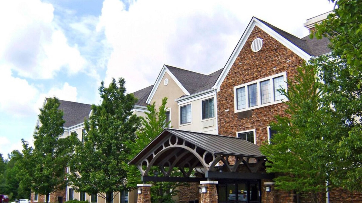 Parsippany House | Enjoy a Hassle-Free and Suiting Stay! Free Parking, Pet-friendly Property