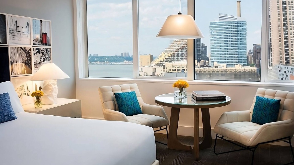 Hell's Kitchen Hotel | Enjoy a Hassle-Free and Suiting Stay! 2 Comfortable Units, Pets Allowed