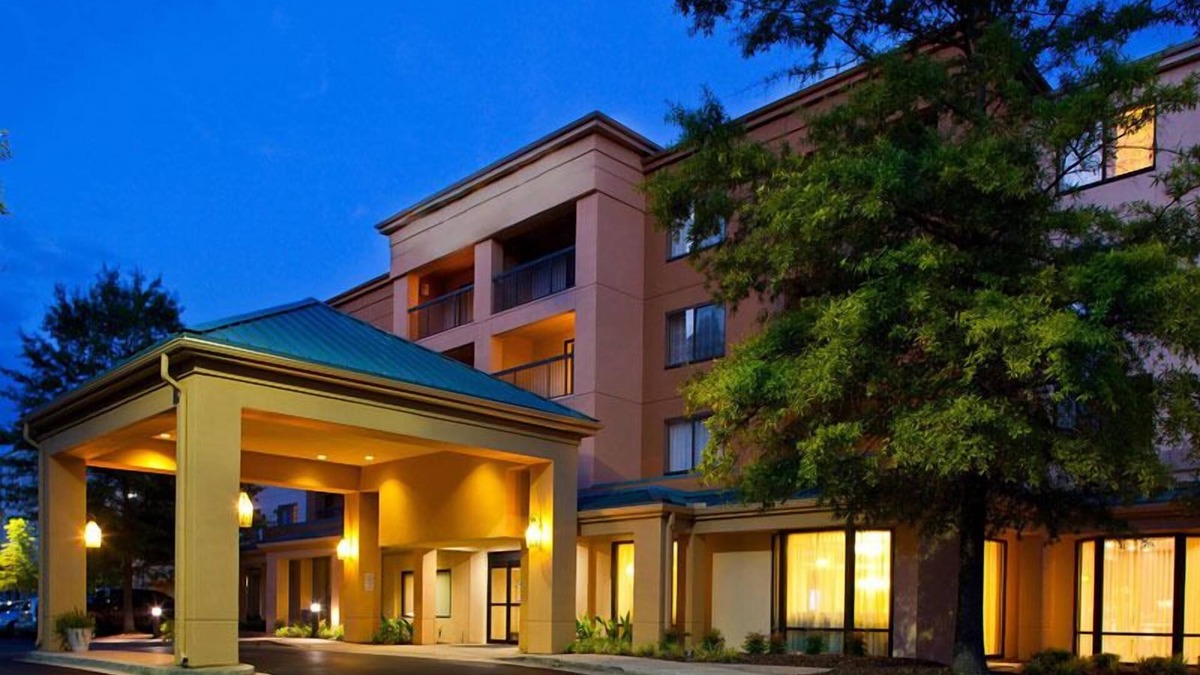 Crestline Heights House | Enjoy a Hassle-Free and Suiting Stay! Pet-Friendly Property, Free Parking