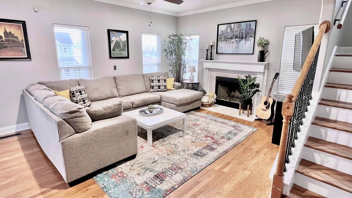 Historic Edgefield House | Enjoy a spacious private residence loaded with amenities and amazing views!