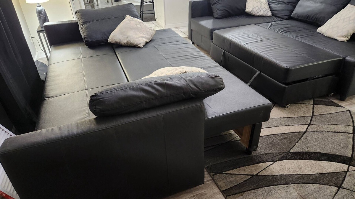 Star City House | Enjoy a stylish experience at this centrally-located place.
