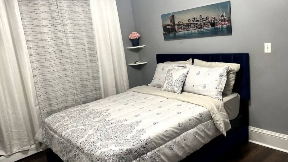 Providence House | Enjoy a stylish experience at this centrally-located place.