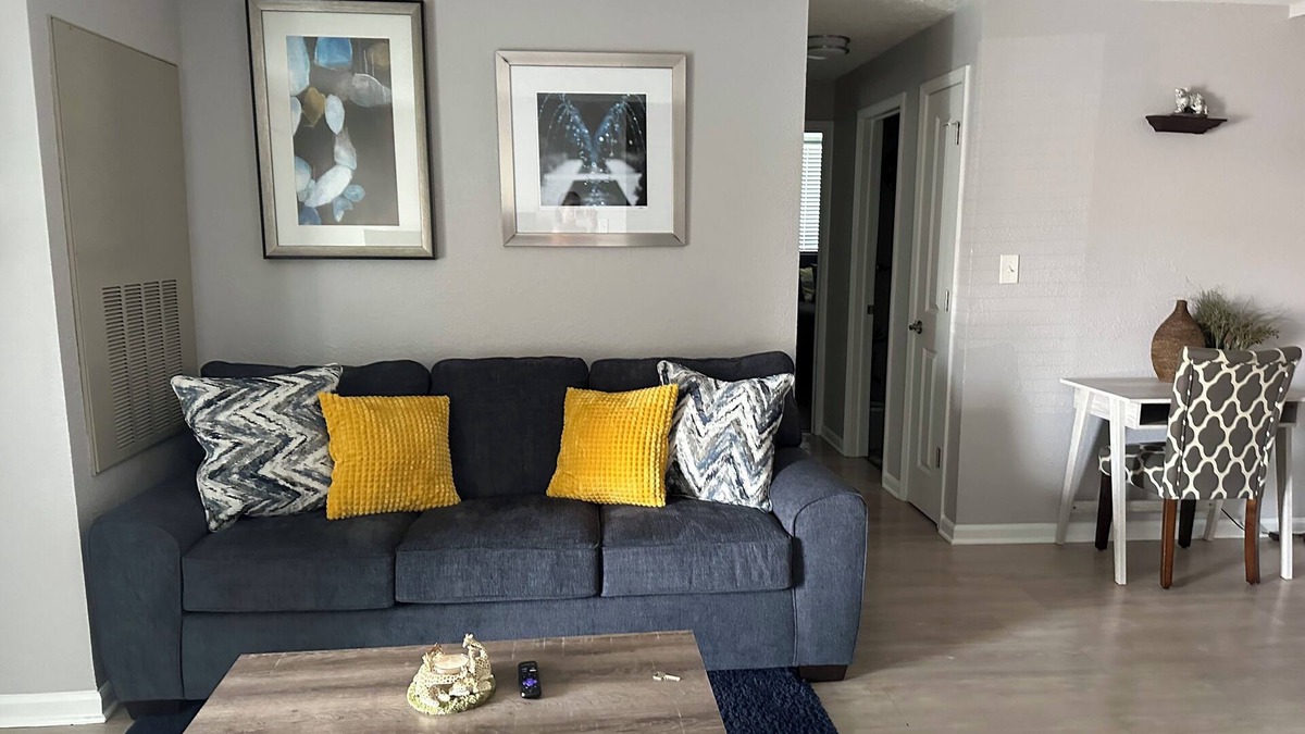 Kettering Apartment | Enjoy a stylish experience. Corporate housing or family vacation.