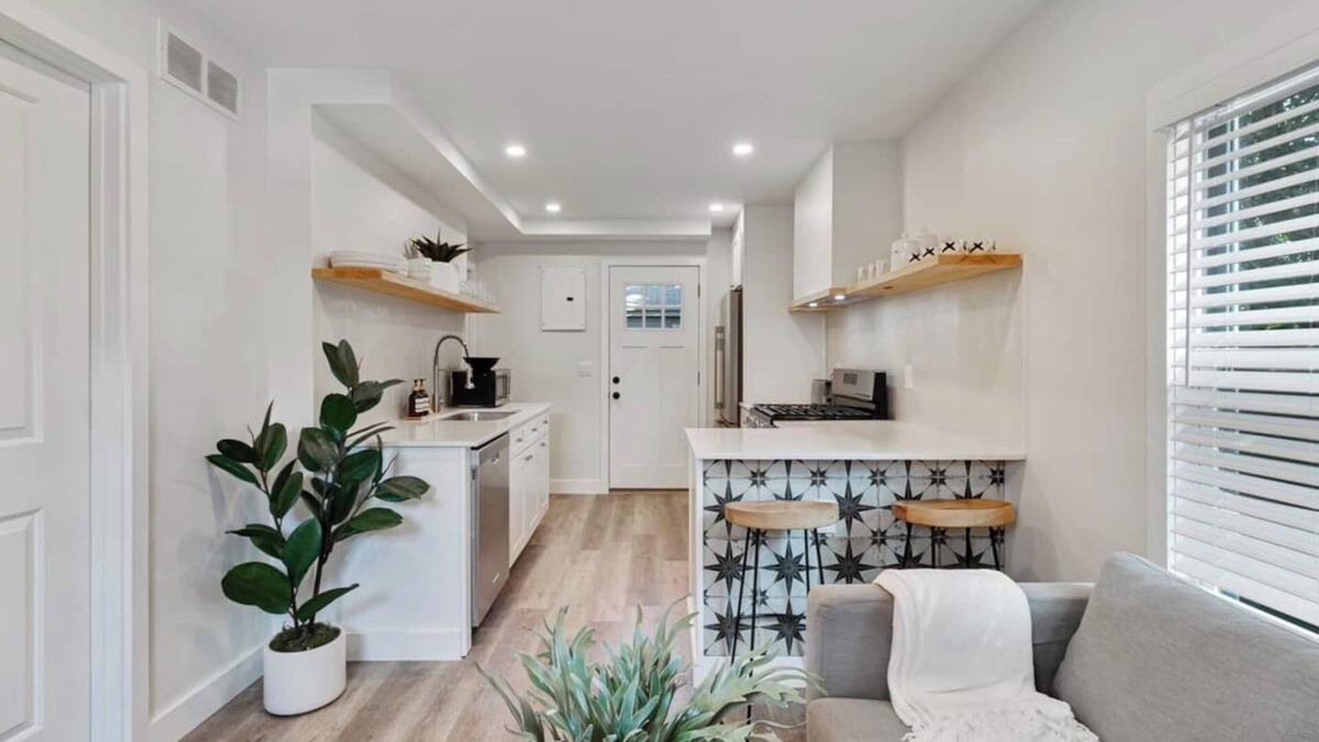 Ferndale Apartment | Enjoy a stylish experience at this unique, modern flat in Downtown Ferndale