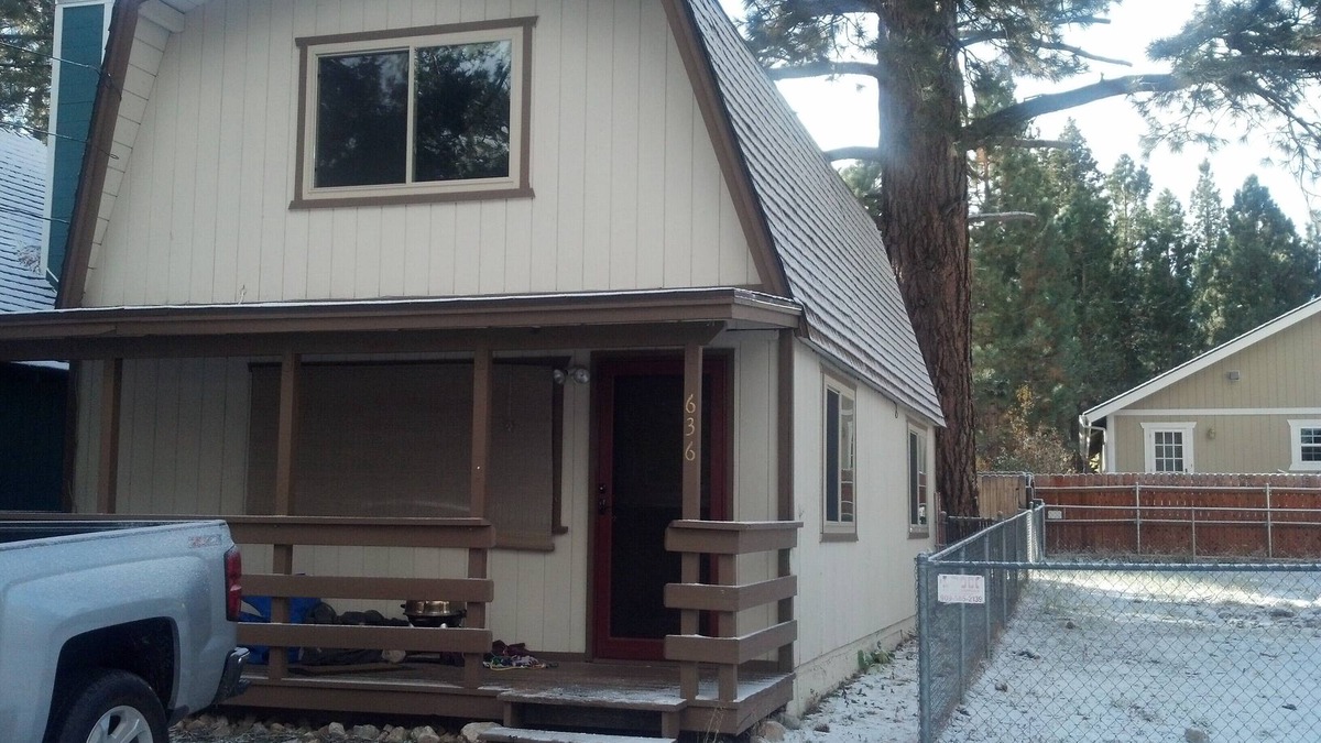 Big Bear City Cabin | Enjoy a winter wonderland at Cozy Cabin Retreat!