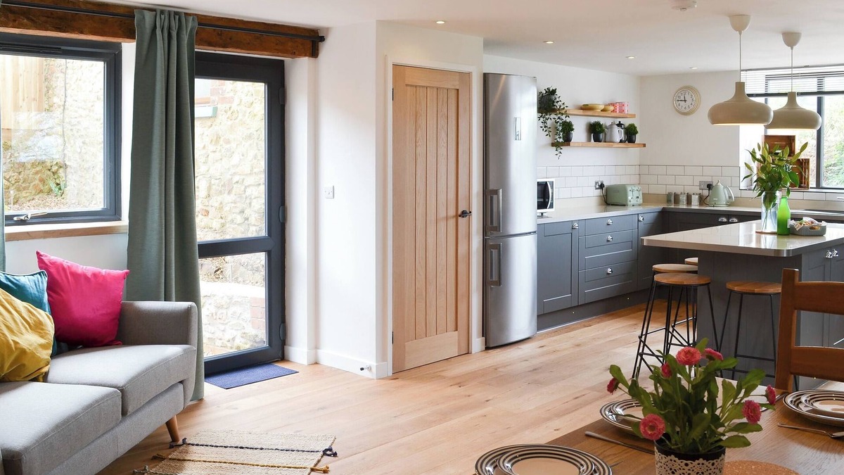 Ottery St Mary Cottage | Enjoy an active or relaxing holiday in this stunning area of East Devon.