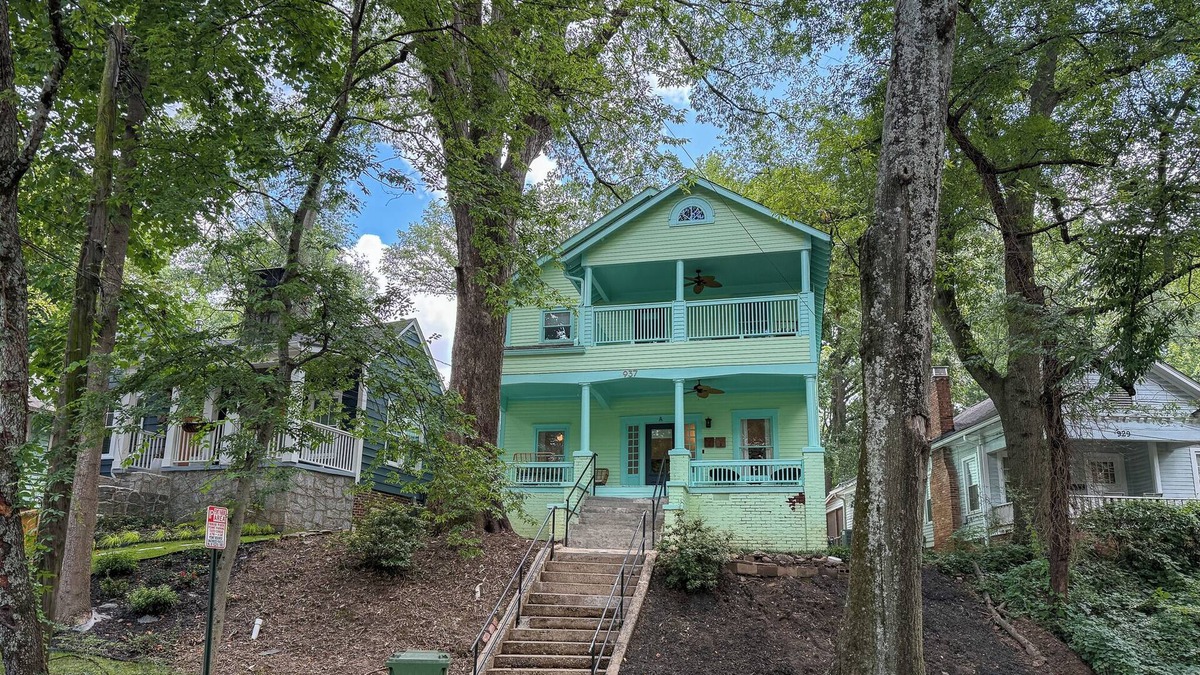 Inman Park Apartment | Enjoy both units of this stylish 5BR/5BA Inman Park duplex—perfect for families, business travelers, and groups. Walkable to top restaurants and the BeltLine. Features 2 kitchens, 3 fireplaces, front porch, pool table & private patios.