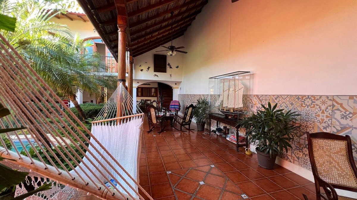 Granada House | Enjoy Central District Colonial House 'La Gran Sultana' + pool