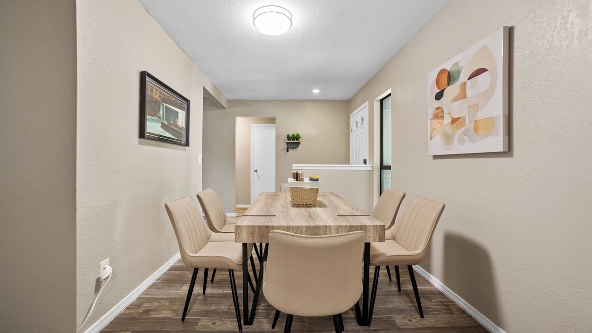 Tulsa House | Enjoy Comfort On 66th