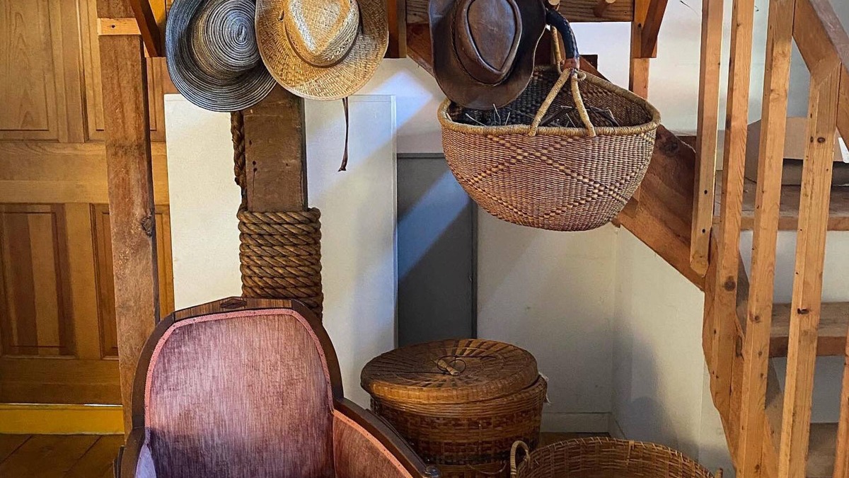 Salem House | Enjoy country vibes atop a hill just outside the village of Salem, NY!