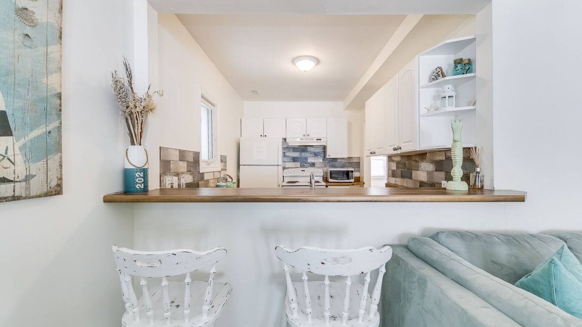 Ontario House | Enjoy days, weeks, months, here in the off season!
