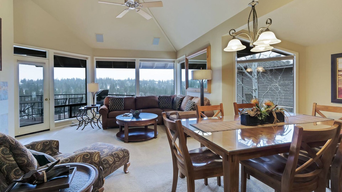 Century West Condo | Enjoy Deschutes River Views from Beautiful 3-Bedroom Mt. Bachelor Village Condo!