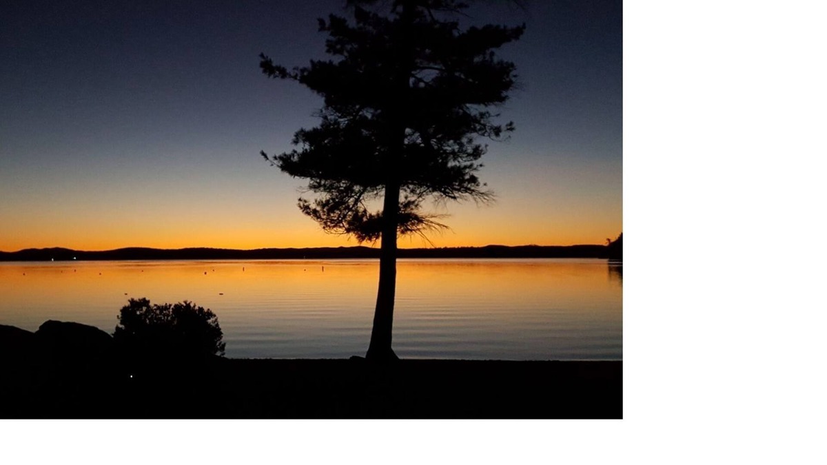 Moultonborough House | Enjoy Long Island in NH