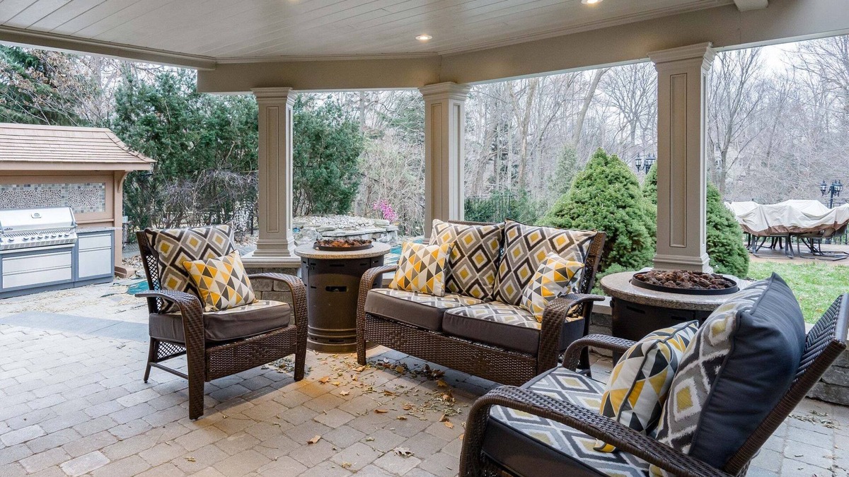 North York Apartment | Enjoy Luxury Suite in Quiet Ravine Retreat. Enjoy yourself Book or request dates