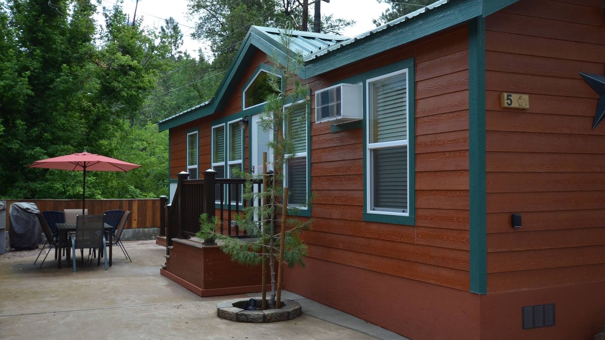 Christopher Creek Cabin | Enjoy one of our 2 bedroom cabins in the cool pines at Christopher Creek.