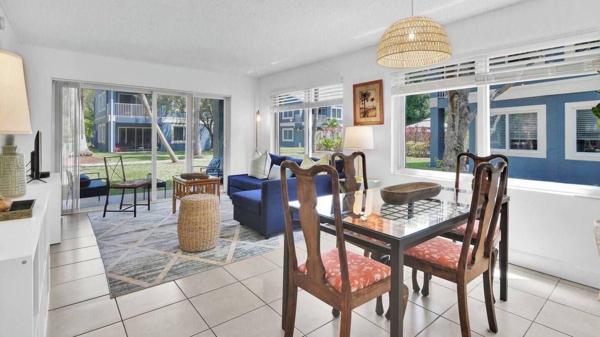 Mission Bay Apartment | Enjoy our 2 bedroom, 2 bath ground floor apartment in West Boca Raton