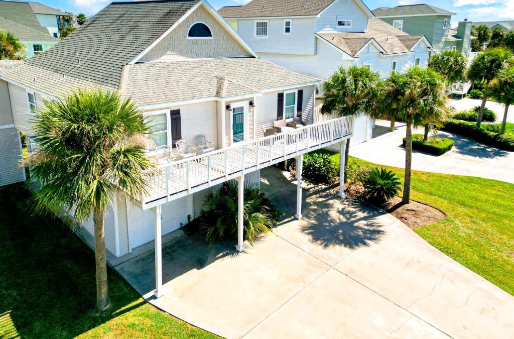 Pirates Beach House | Enjoy Our Ocean Oasis