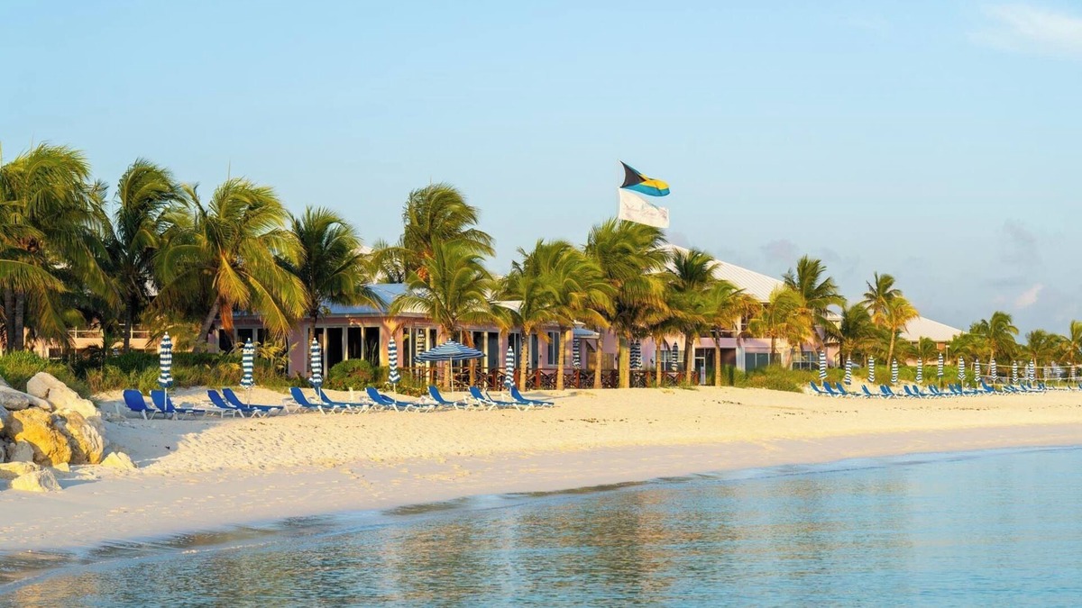 Treasure Cay Resort | Enjoy our very Comfortable Beachfront Condo