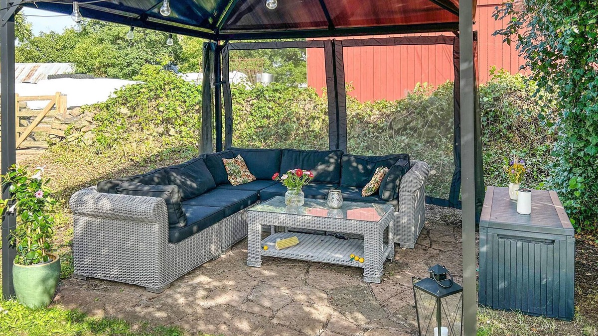 Borgholm House | Enjoy peace and idyll in this holiday home in the countryside.
