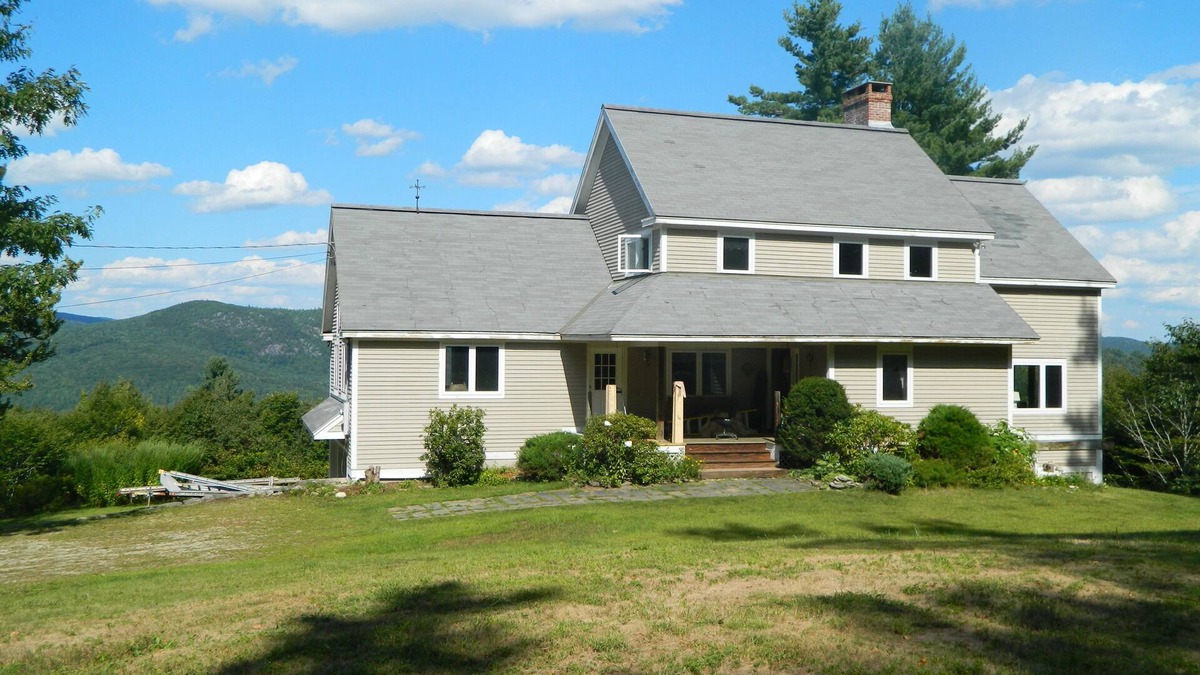 Jamaica House | Enjoy Privacy and Beautiful views of Southern VT