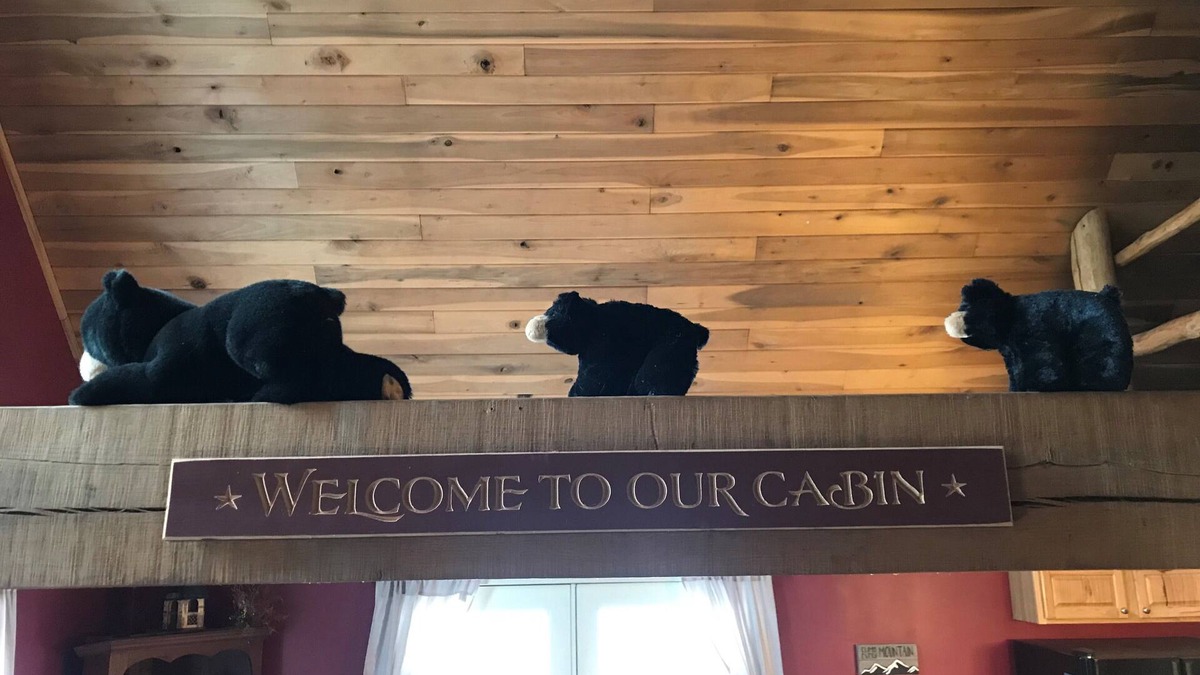 Slaty Fork Cabin | Enjoy private.beautiful… large house with outdoor hot tub and sauna !
