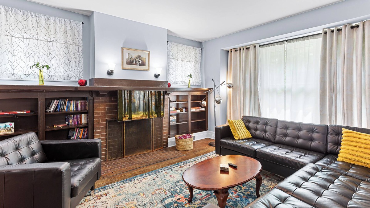 New Center Detroit House | Enjoy quiet luxury near downtown