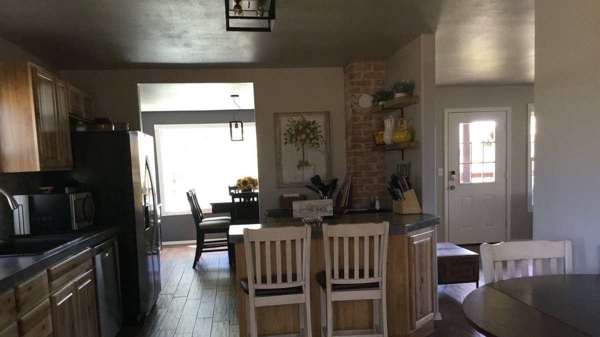 Weippe House | Enjoy quiet serenity in this beautiful home with lots of room and amenities!
