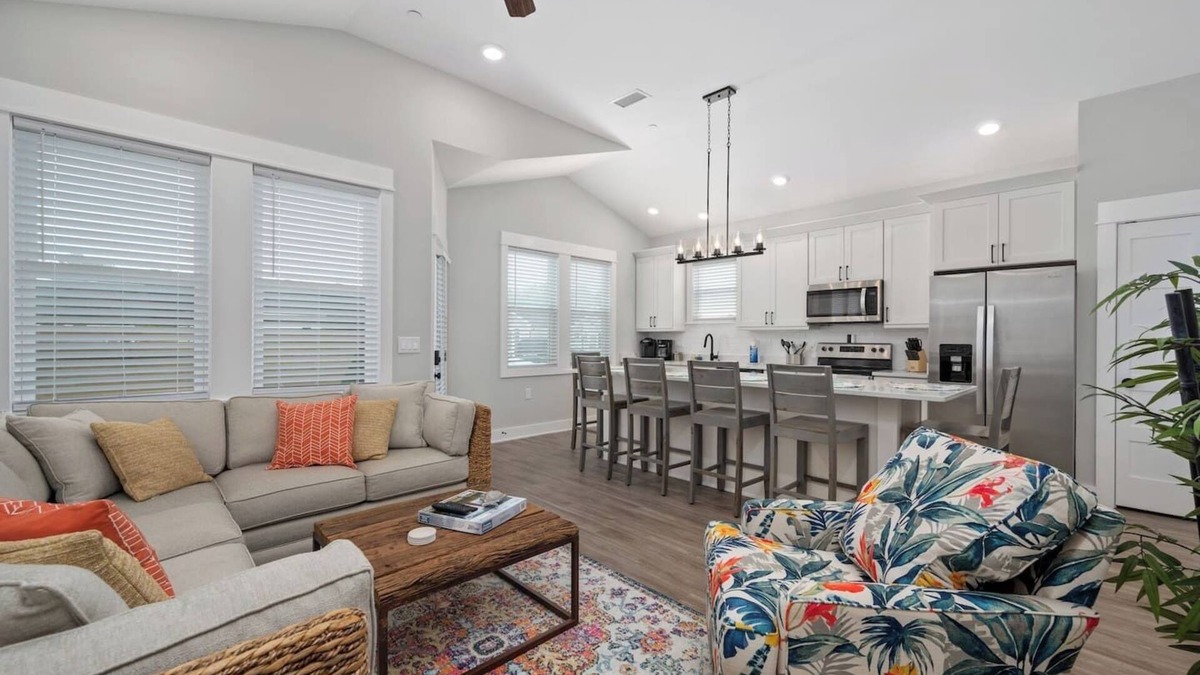 Corolla Village Condo | Enjoy Sea Life! Steps to the Beach!