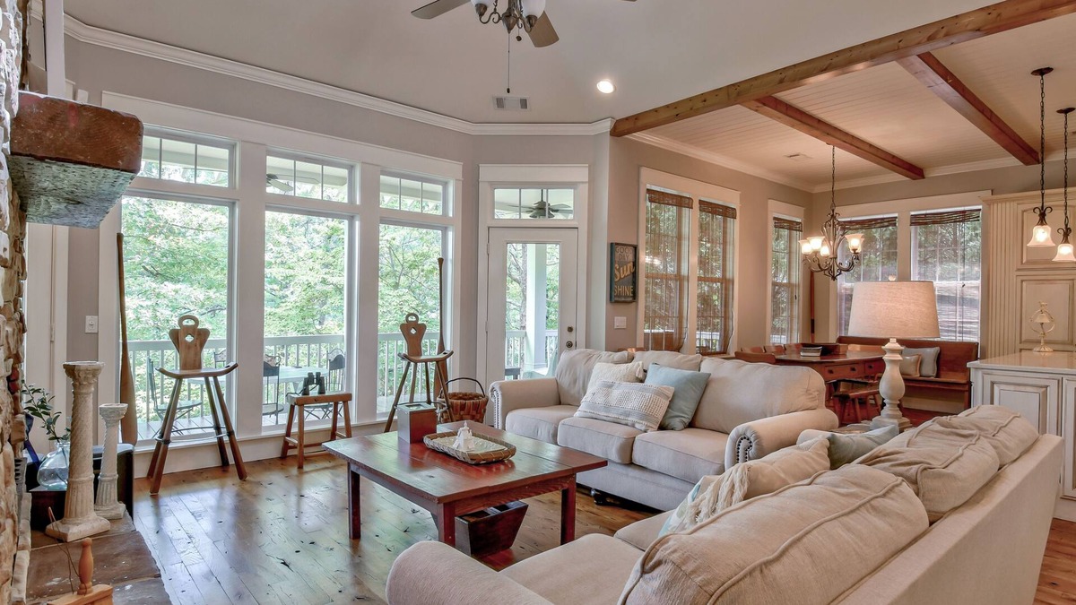 Wedowee Cottage | Enjoy spacious 4 bedroom home with stunning lake views and year round deep water