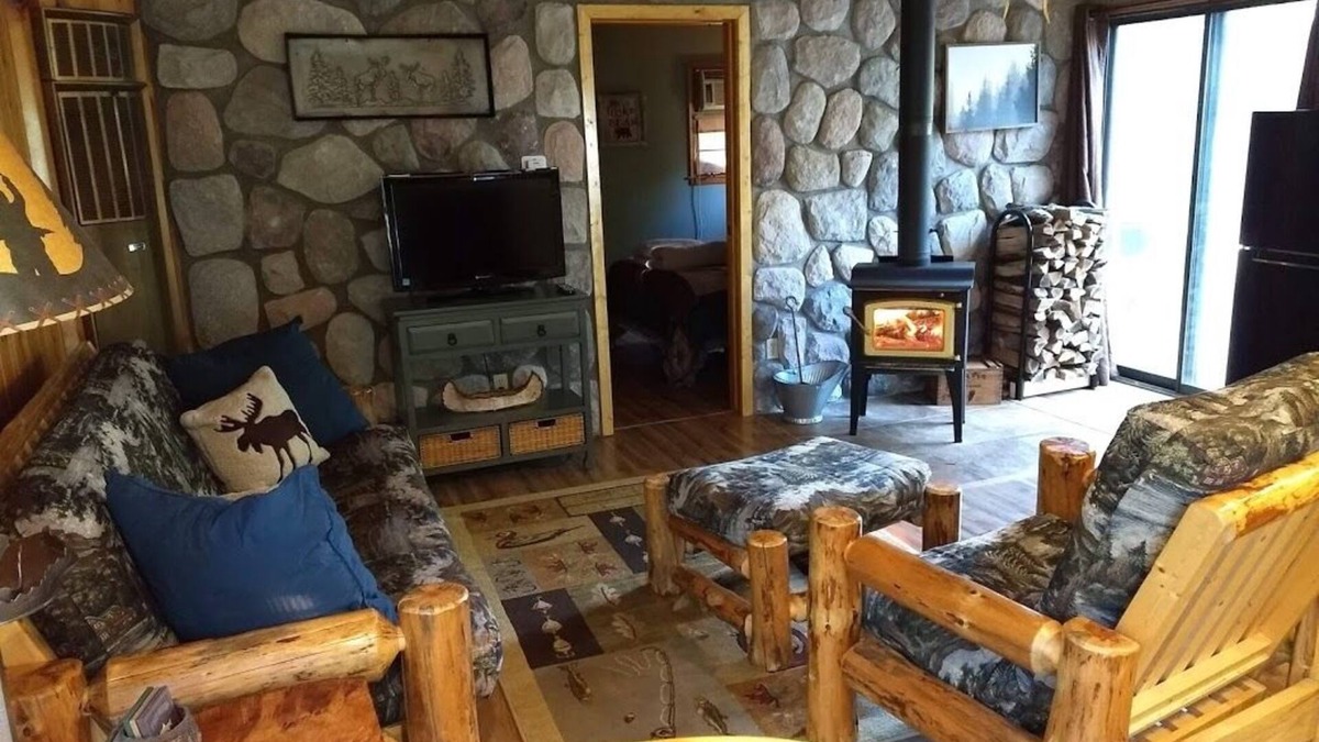 Luzerne Cabin | Enjoy the best of the Ausable River Valley & Huron National Forest