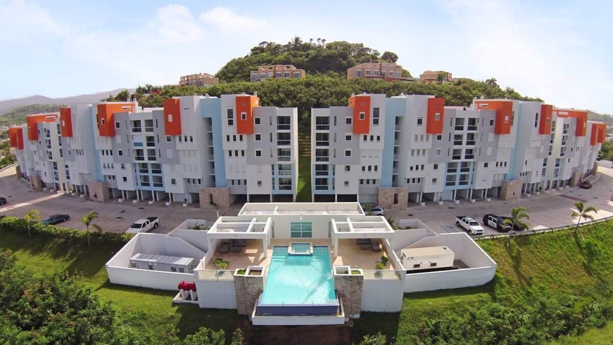 Luquillo Condo | Enjoy the Comfort and the Natural Light Having a Beautiful Experience