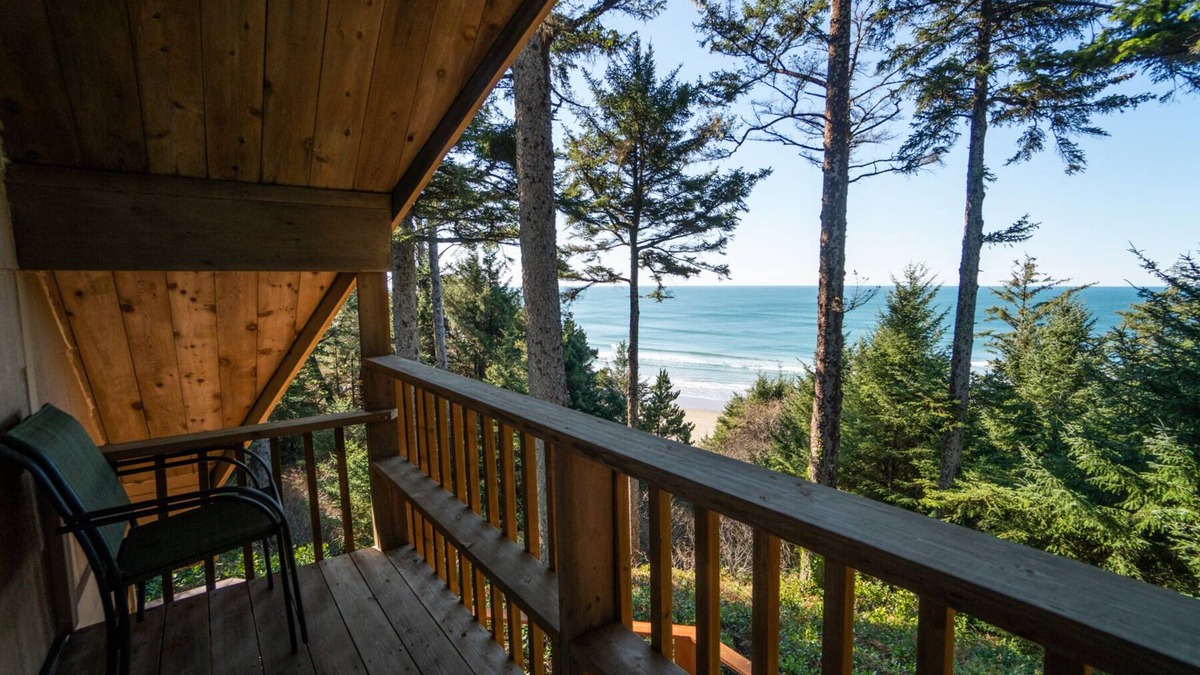 Otter Rock House | Enjoy the Oceanfront Views at this Pet Friendly home, with Beach Access Nearby