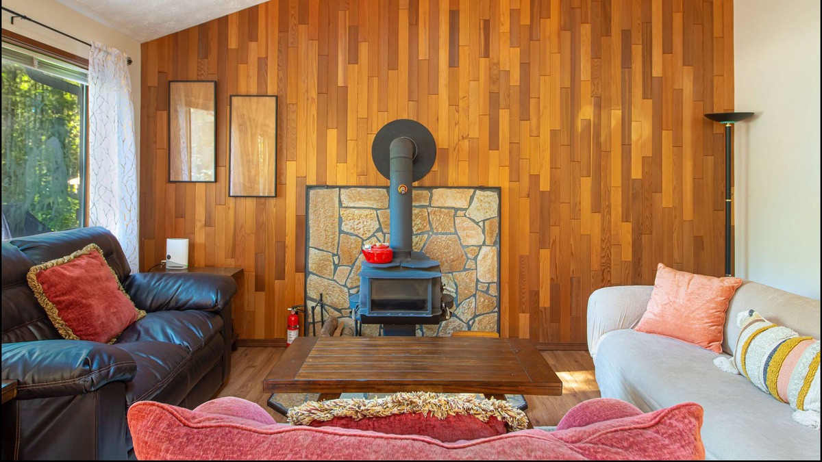 Hoodsport Cabin | Enjoy the Olympic National Forest From Chinook Nook