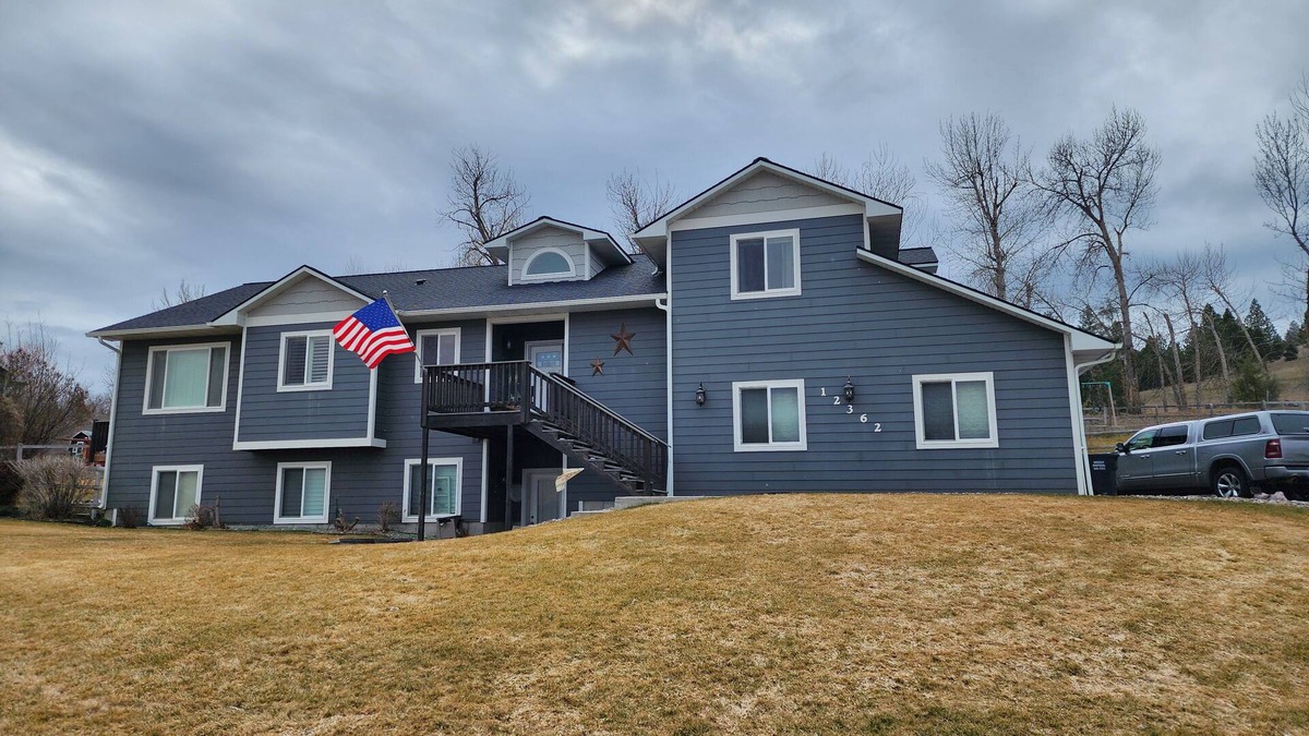 Missoula House | Enjoy the peaceful atmosphere of Lolo! No cleaning fee!