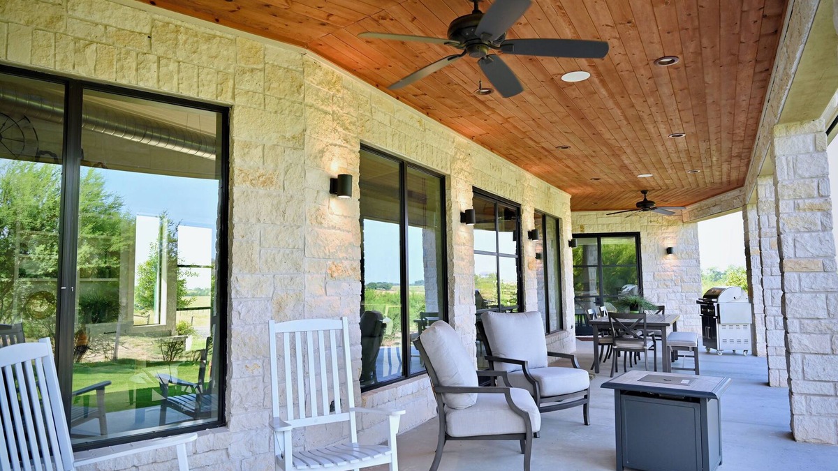 Washington Villa | Enjoy the tranquility of the surroundings in the comfort of your private villa.