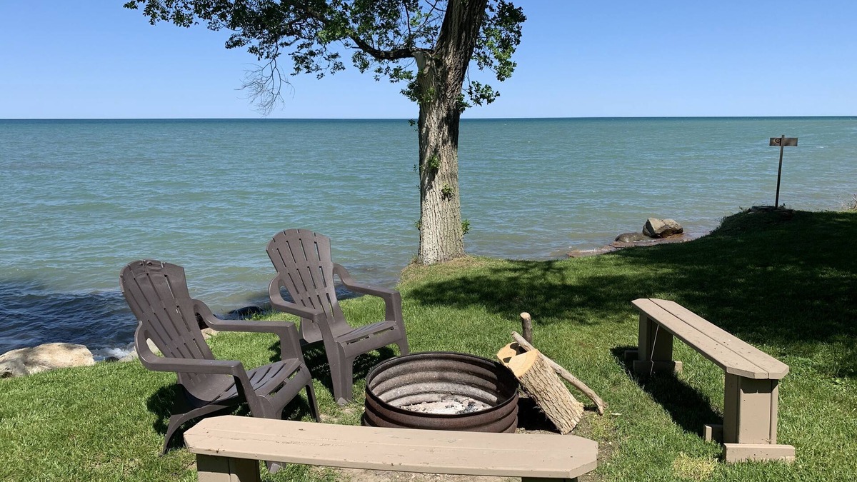 Port Hope Cottage | Enjoy the views at this Gorgeous Lakeside Get-away!