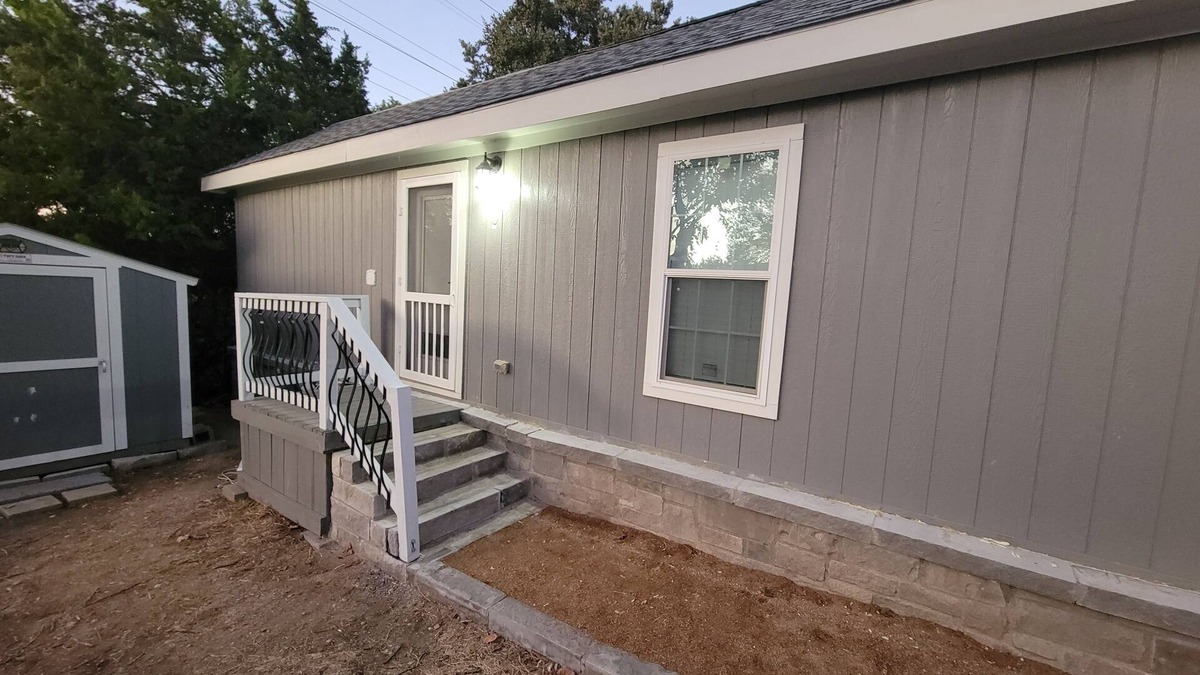 Cardinal Hills Estates Cottage | Enjoy tiny house life with nearby trails and Lake Travis