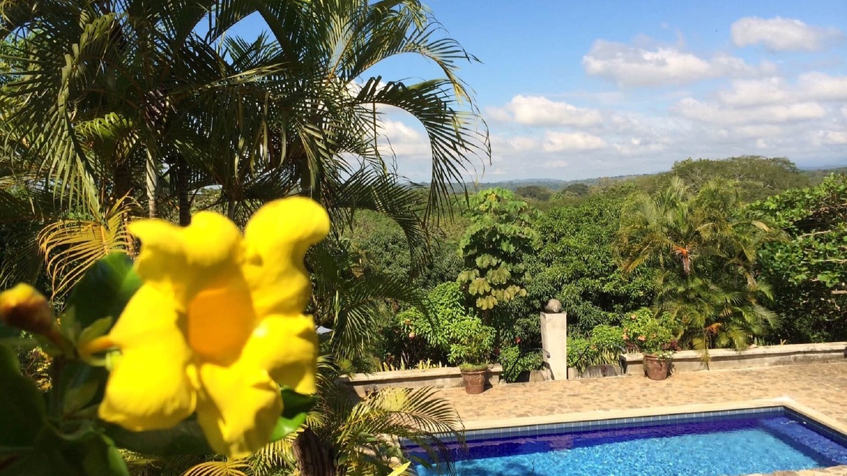 Tarcoles House | Enjoy up to 7 Homes on a private gated estate with 3 pools